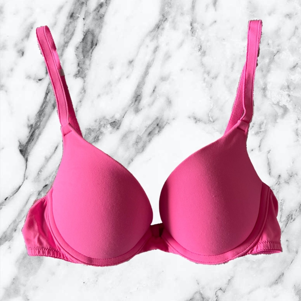 Victoria's Secret Pink Wear Everywhere Push-Up